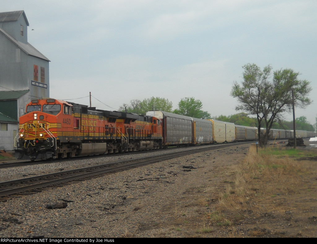 BNSF 4460 East